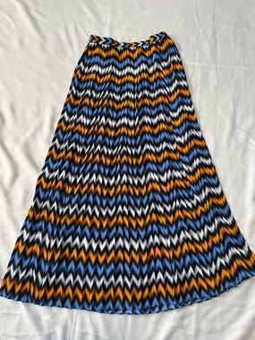 MICHAEL Michael Kors Chevron Pleated Maxi Skirt in Blue, Black & Gold